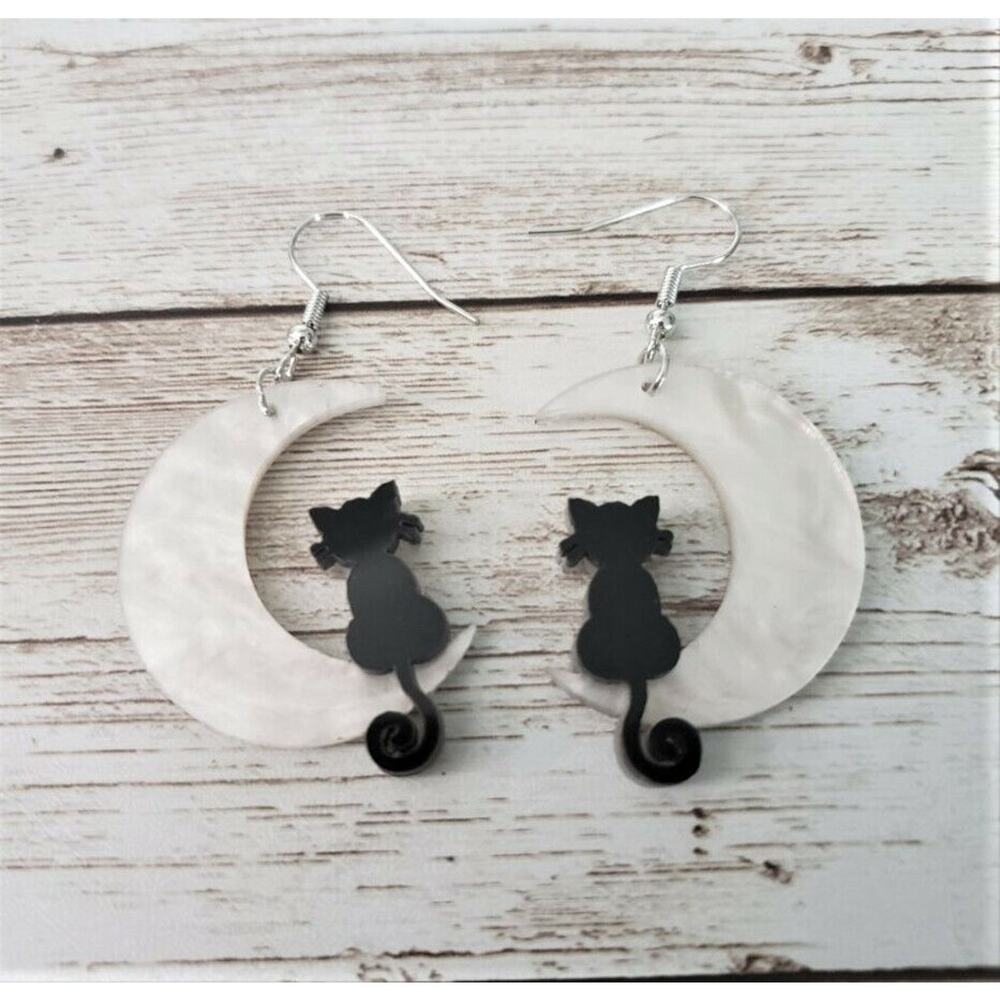 Black Cat On Moon Dangle Earrings - Brand New - Picture 2 of 4